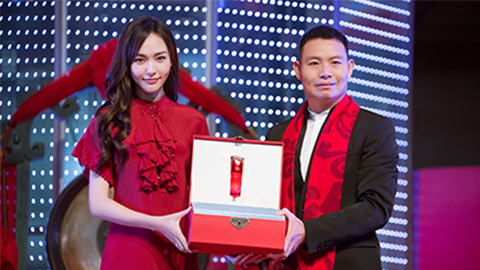 中国美正当红，，壹号平台A股上市，，引领新时代